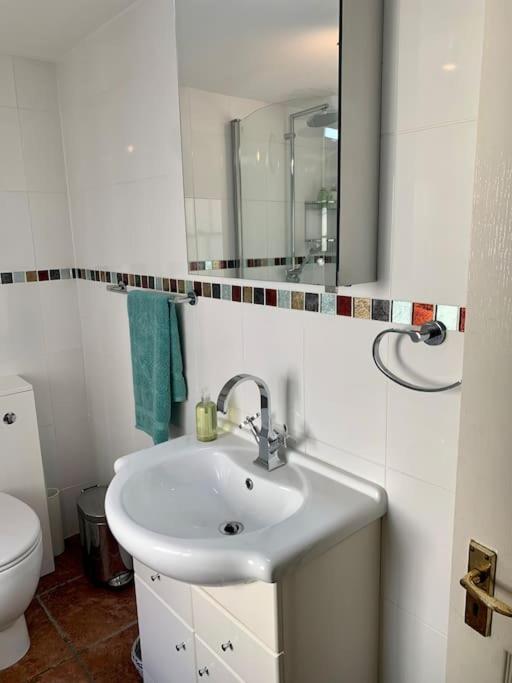 Cozy 2 Bedroom Flat In Brighton And Hove Bagian luar foto